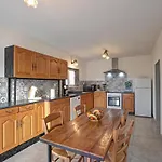 Paisible 3 Avec Cheminee Et Animaux Admis - Fr-1-496-221 * Regny