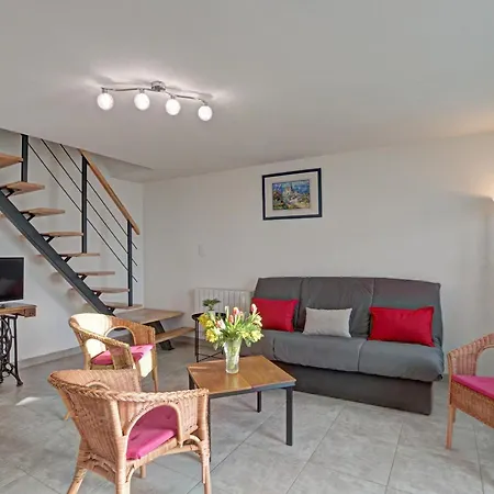 Paisible 3 Avec Cheminee Et Animaux Admis - Fr-1-496-221 Country house Regny